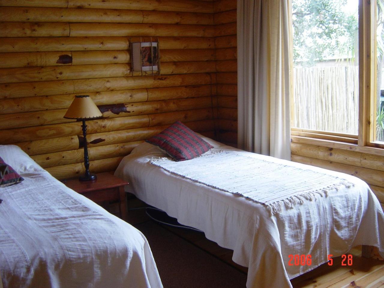 Villa Log